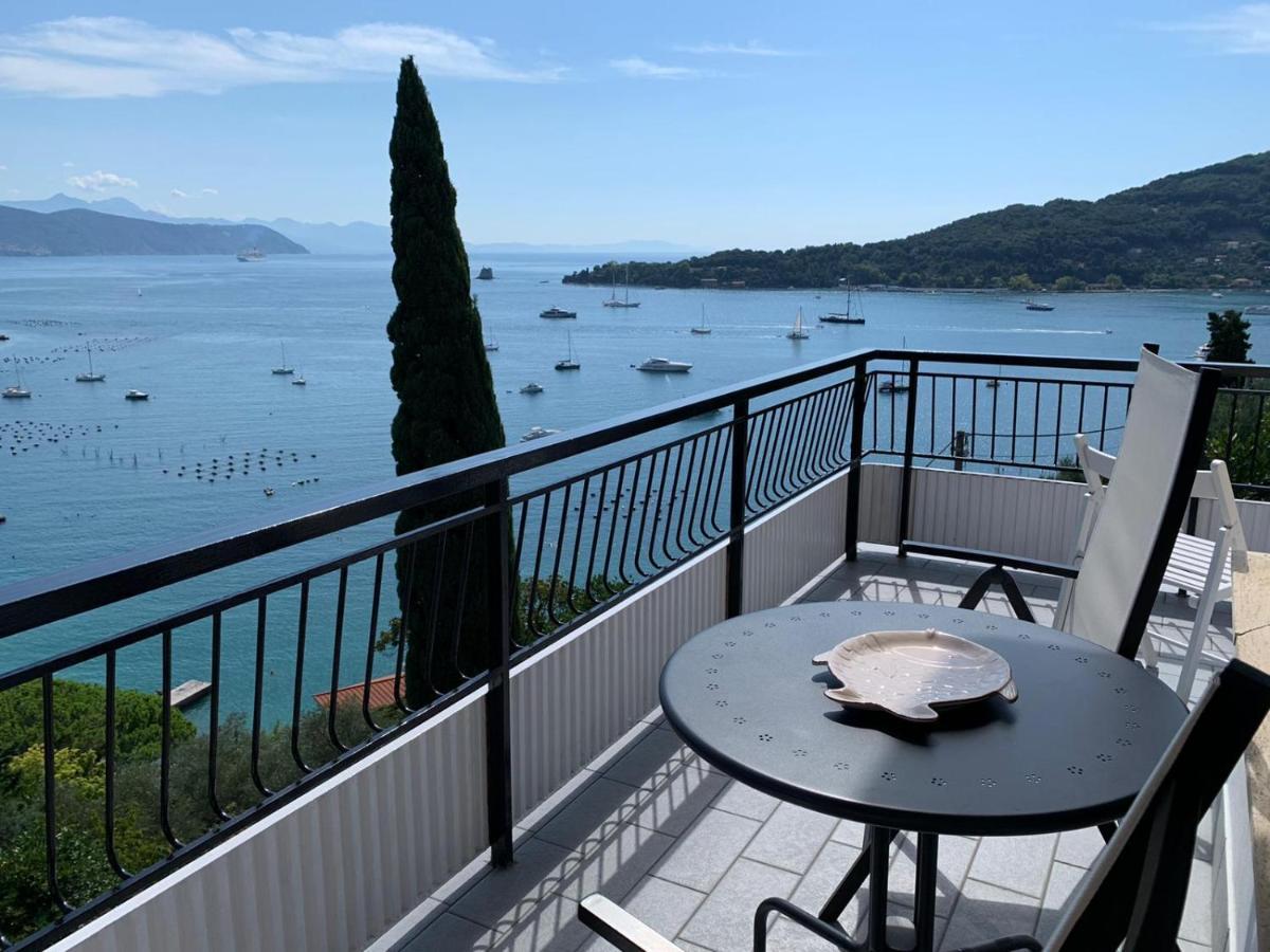 Апартаменти La Terrazza Sul Golfo Портовенере Екстер'єр фото